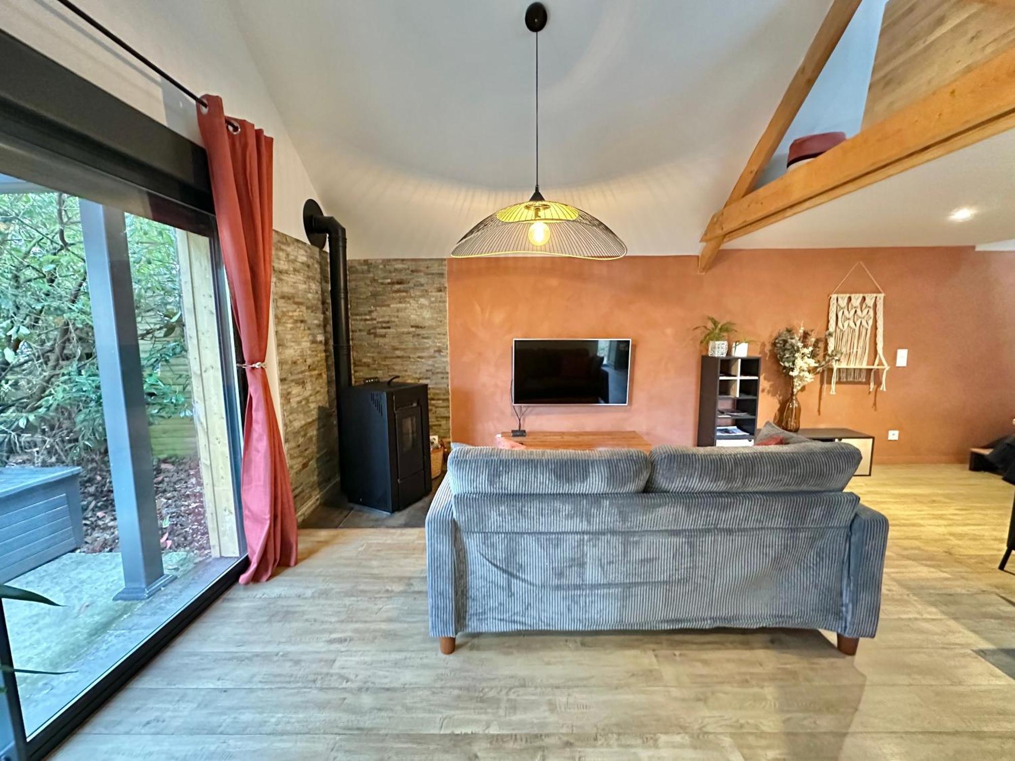 La Ptite Maison Proche Rouen La Vaupalière 外观 照片
